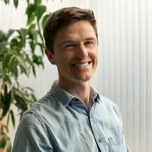 tom hogan
